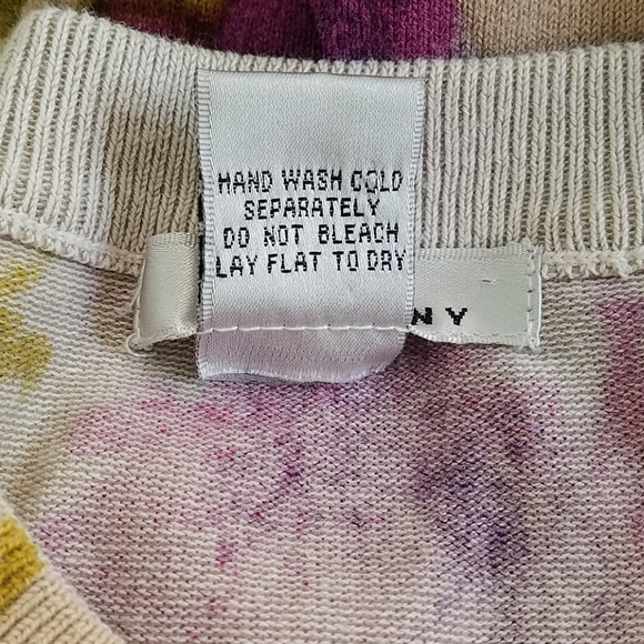 Colorful Floral Cardigan Med - Picture 11 of 13